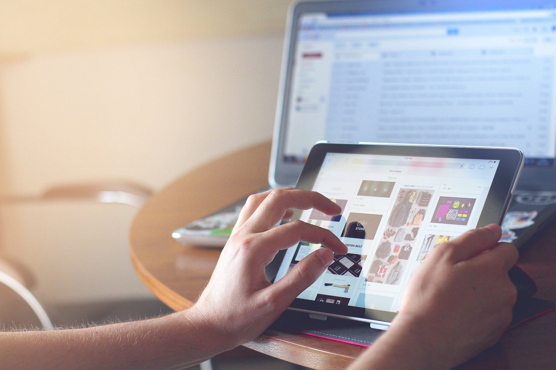 4 Razones Por Las Que Su Sitio Web Debe Ser Móvil