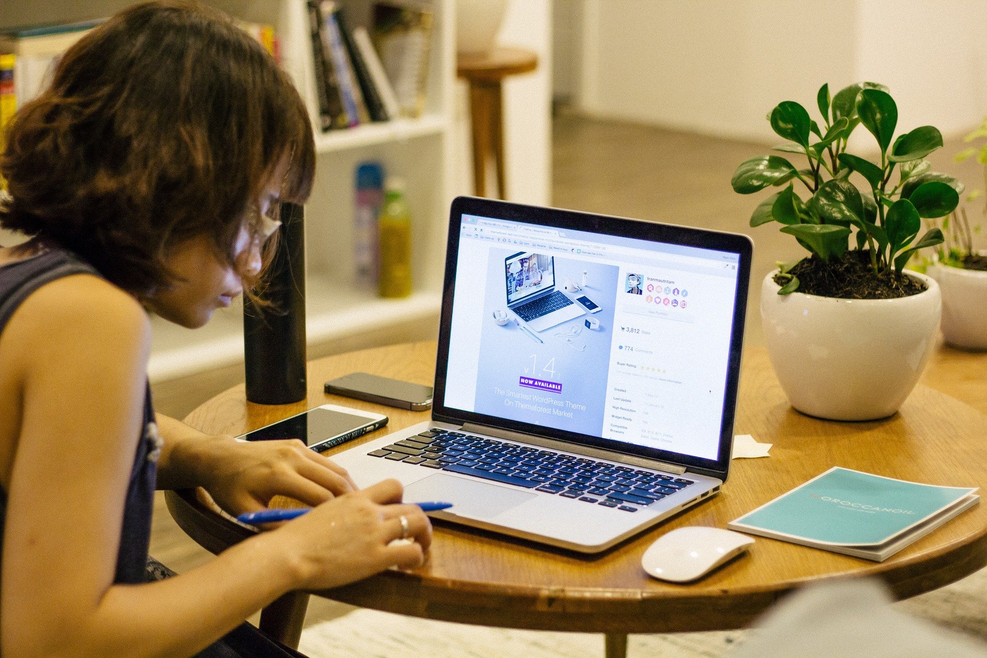 Cómo Mejorar Sus Finanzas Usando Redes Sociales