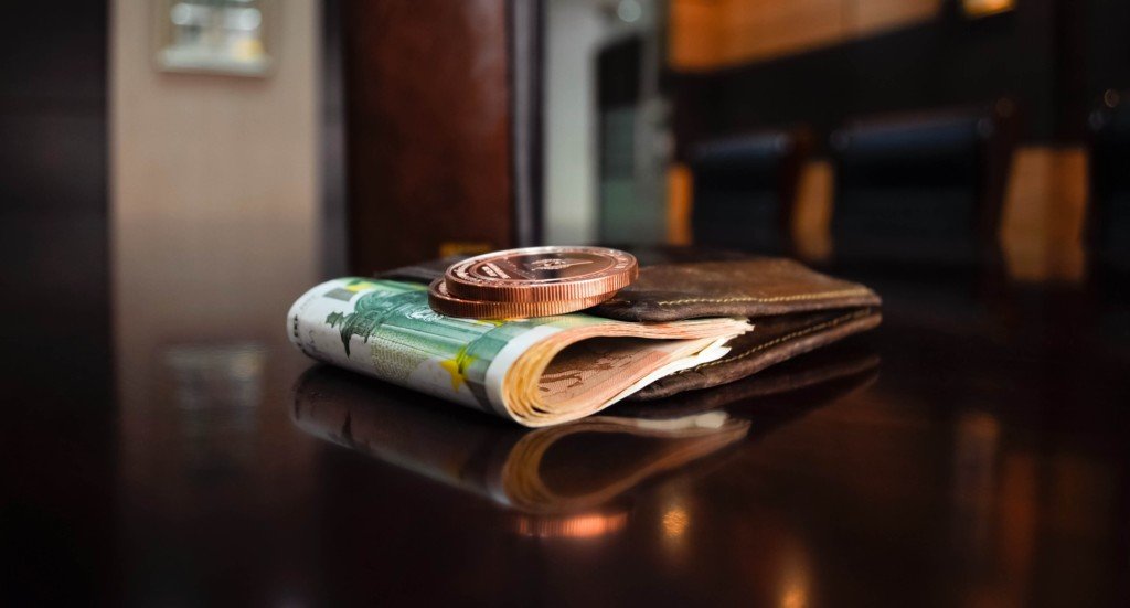 ¿Qué Debería Comprar Primero Una Casa O Un Coche?